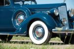 Packard 120 Deluxe Touring Sedan 1937 года